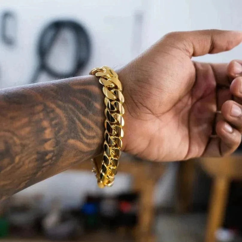 Gold Cuban Bracelet for Men (BUY 1 GET 1 FREE)