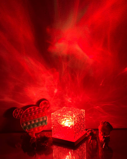 Luminate Cube Lamp