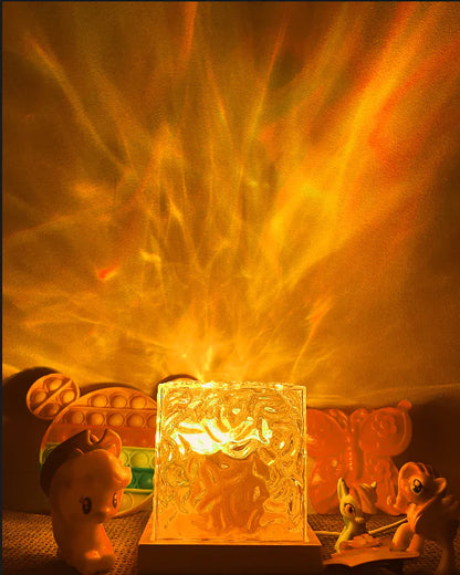 Luminate Cube Lamp