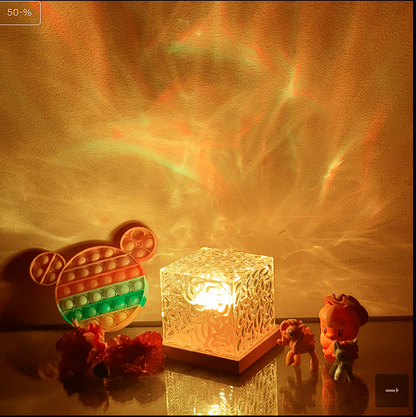 Luminate Cube Lamp